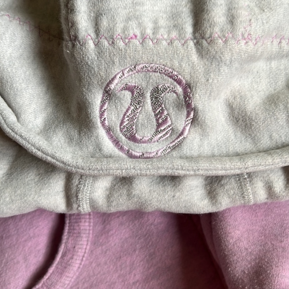 Lululemon sweater - Picture 7 of 7